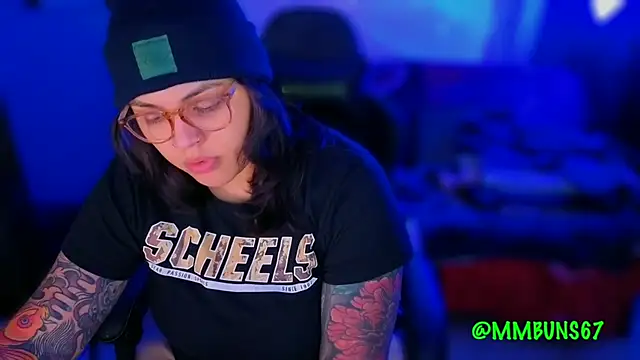 Snapshot of miacanela_xo chatting on October 29, 3:42 am miacanela xo online show from October 29, 3:42 am