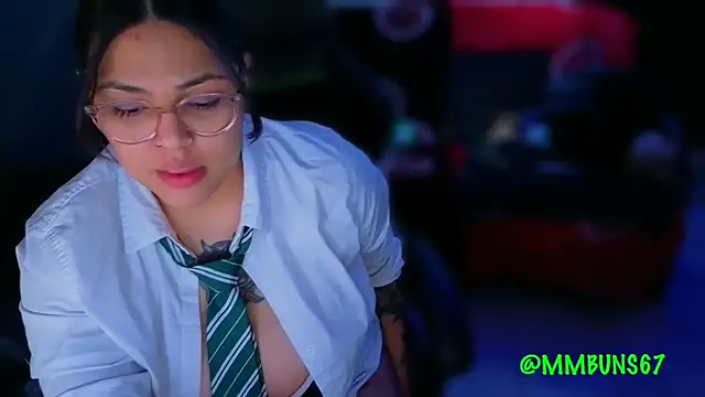 Snapshot of miacanela_xo chatting on November 1, 12:56 am miacanela xo online show from November 1, 12:56 am