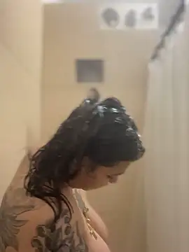 Snapshot of miacanela_xo chatting on December 14, 3:34 am miacanela xo online show from December 14, 3:34 am