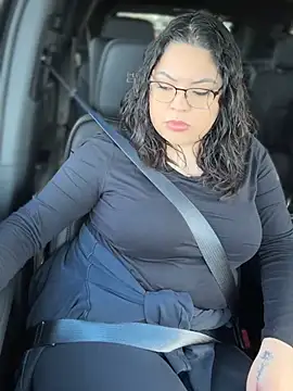 miacanela xo online show from February 6, 9:18 pm