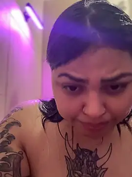 Snapshot of miacanela_xo chatting on July 24, 3:04 am miacanela xo online show from July 24, 3:04 am