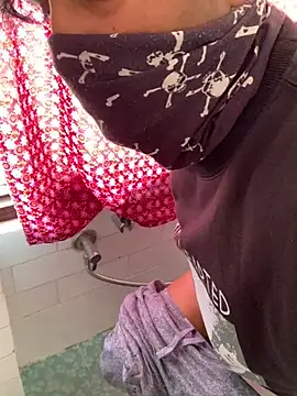 SweetFatBoy online show from January 12, 6:17 am