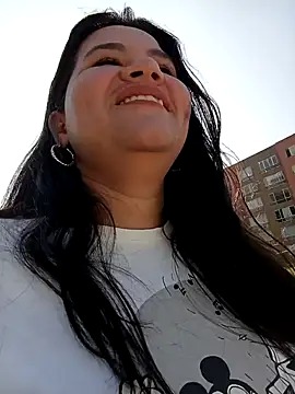 Julieta-tits online show from December 15, 1:32 pm