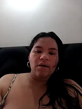 Julieta-tits online show from June 25, 10:25 pm