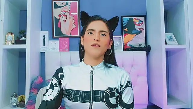 Snapshot of valentina_princess_ chatting on February 23, 6:07 am valentina princess online show from February 23, 6:07 am