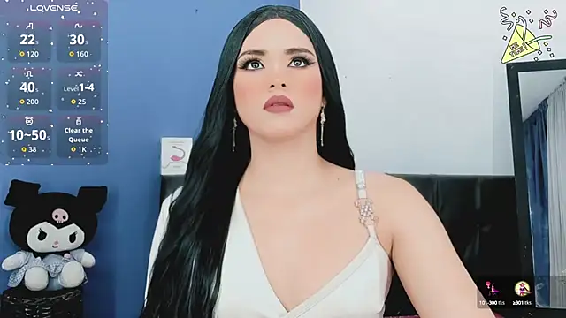 Snapshot of valentina_princess_ chatting on October 17, 3:53 am valentina princess online show from October 17, 3:53 am