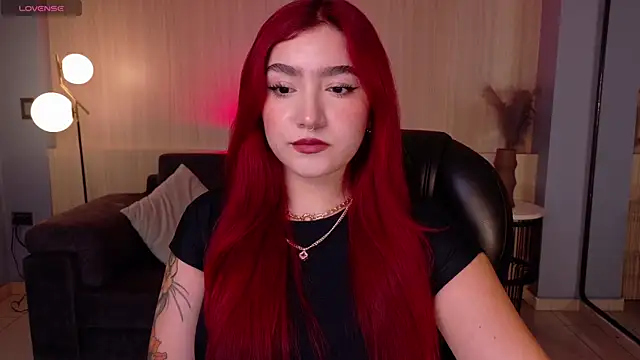 Snapshot of ViolettCastel chatting on December 22, 7:11 pm ViolettCastel online show from December 22, 7:11 pm