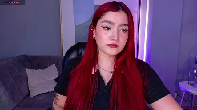 Snapshot of ViolettCastel chatting on January 10, 7:04 pm ViolettCastel online show from January 10, 7:04 pm