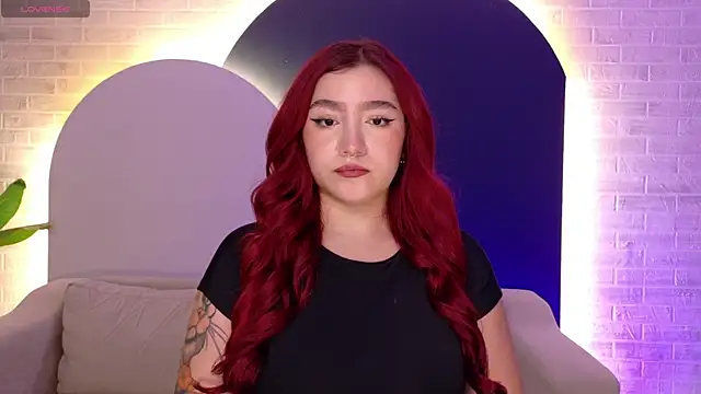 Snapshot of ViolettCastel chatting on March 6, 7:10 pm ViolettCastel online show from March 6, 7:10 pm