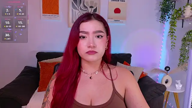 Snapshot of ViolettCastel chatting on July 29, 11:58 pm ViolettCastel online show from July 29, 11:58 pm