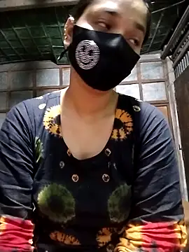 Snapshot of Aruyeshi- chatting on October 15, 11:38 pm Aruyeshi- online show from October 15, 11:38 pm