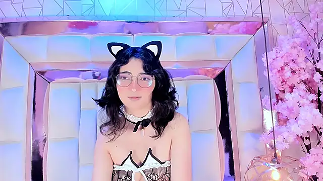 SaraMartini1 online show from November 9, 6:33 am