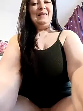 Snapshot of Women-pleasures chatting on February 28, 6:43 am Women-pleasures online show from February 28, 6:43 am