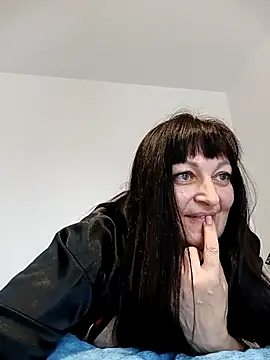 Snapshot of Women-pleasures chatting on March 13, 8:26 am Women-pleasures online show from March 13, 8:26 am