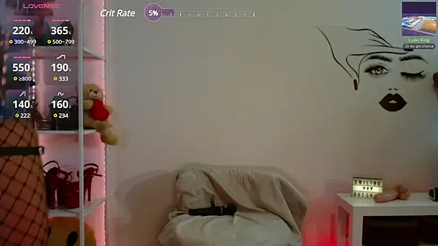 Snapshot of SmilingDutchie chatting on March 1, 9:15 pm SmilingDutchie online show from March 1, 9:15 pm