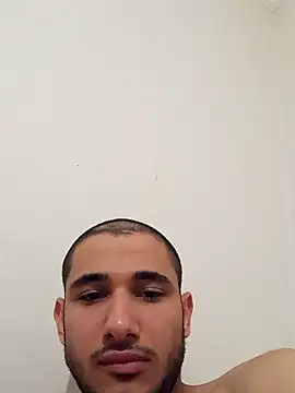 Snapshot of Manisa_sikici chatting on April 22, 6:20 pm Manisa sikici online show from April 22, 6:20 pm