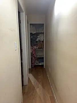 Snapshot of DaddySnowXX chatting on December 13, 11:21 pm DaddySnowXX online show from December 13, 11:21 pm