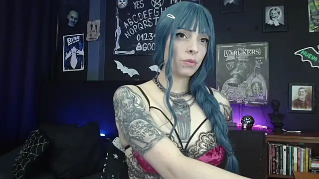 Snapshot of Goddess_Mortem chatting on July 28, 3:32 pm Goddess Mortem online show from July 28, 3:32 pm