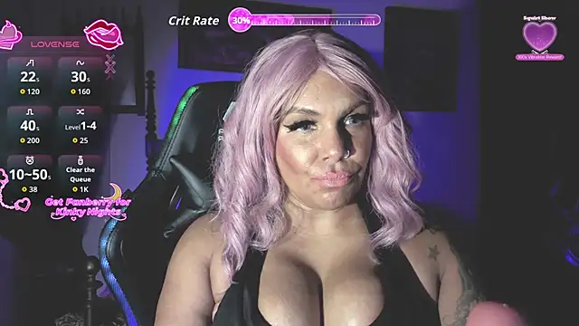 Snapshot of MadisonJayde chatting on June 3, 6:27 am MadisonJayde online show from June 3, 6:27 am