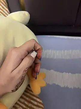 Snapshot of HotIndianCouple__8 chatting on October 23, 11:24 pm HotIndianCouple 8 online show from October 23, 11:24 pm