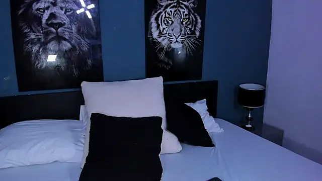 Liana Bernocchi online show from February 15, 11:14 pm