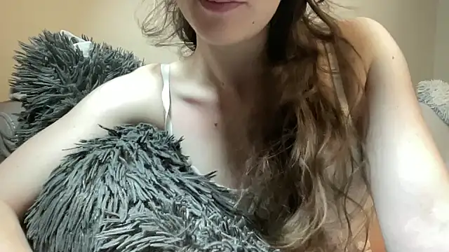 Snapshot of lexihot0000 chatting on June 18, 8:35 pm lexihot0000 online show from June 18, 8:35 pm
