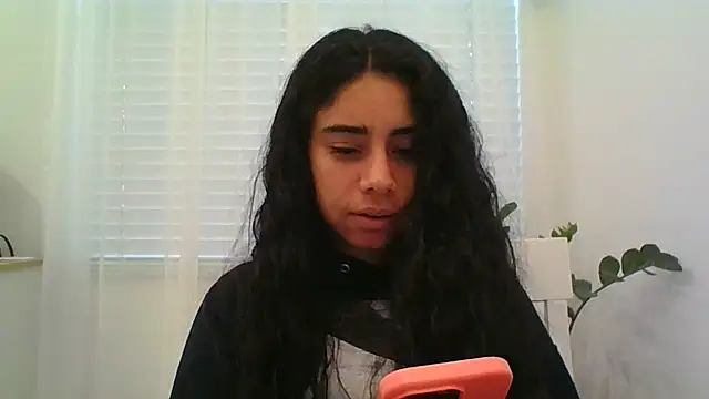 catrinasexy19 online show from December 11, 9:23 pm