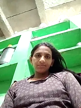 Snapshot of Baby__Shreya chatting on May 4, 9:33 pm Baby Shreya online show from May 4, 9:33 pm