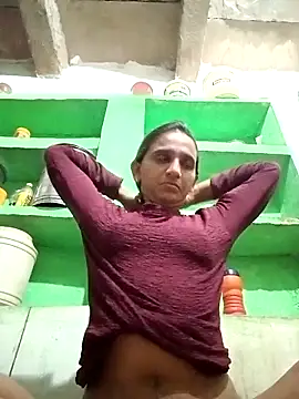 Snapshot of Baby__Shreya chatting on June 15, 10:12 pm Baby Shreya online show from June 15, 10:12 pm