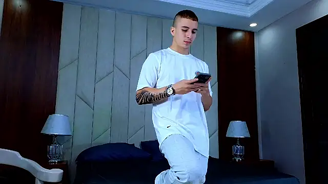 AsmodeoCox online show from December 10, 1:11 am