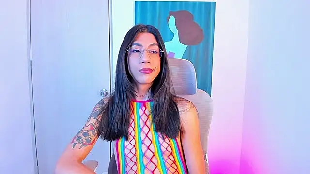 sofiaa grey  online show from April 29, 5:17 pm