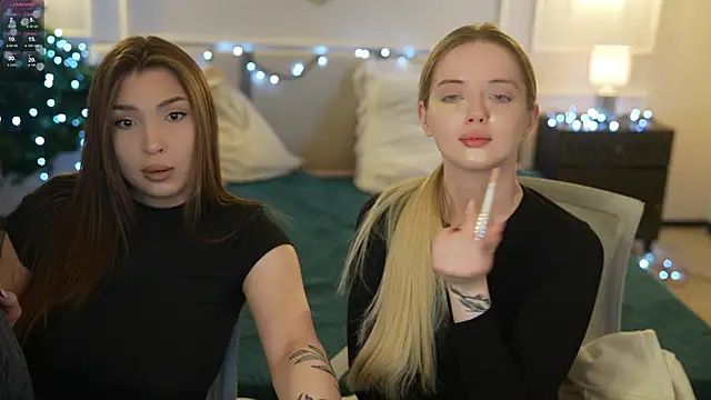 Cassy-Celestial  online show from December 19, 8:21 am