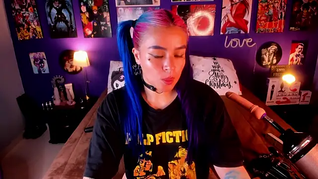 anne cross online show from January 17, 3:23 am