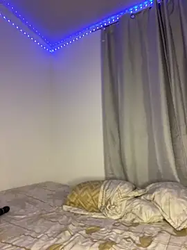 nicoleebony1 online show from December 17, 11:49 pm