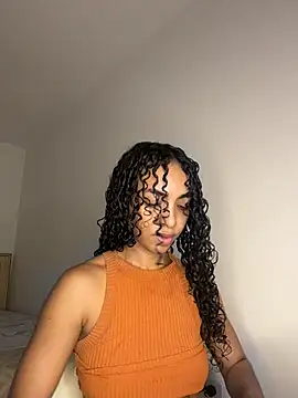 nicoleebony1 online show from April 11, 6:56 pm