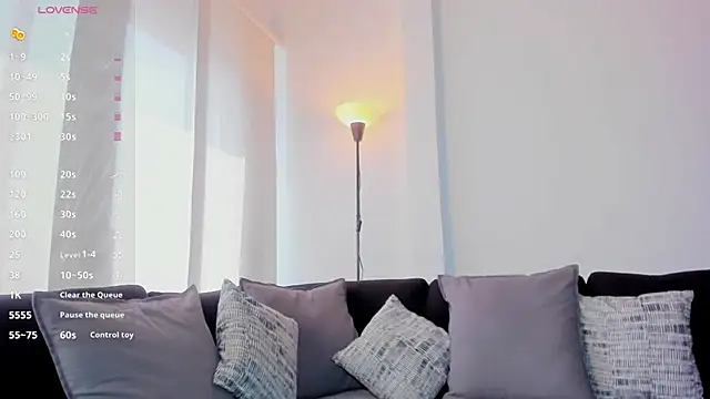 iara martinez online show from November 10, 3:00 pm