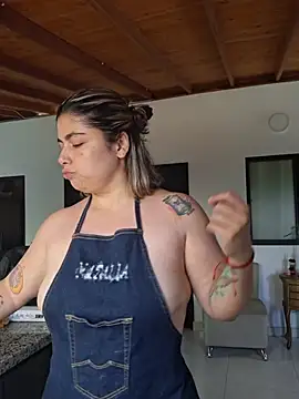 Juliietha servas online show from March 13, 5:30 pm