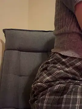 Snapshot of n_n_mao chatting on February 20, 2:52 am n n mao online show from February 20, 2:52 am