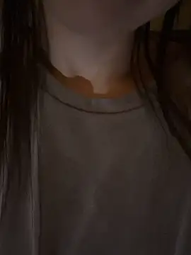 Snapshot of n_n_mao chatting on March 14, 3:06 pm n n mao online show from March 14, 3:06 pm