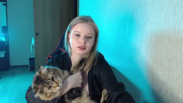 Angelic Lika online show from February 7, 7:59 pm