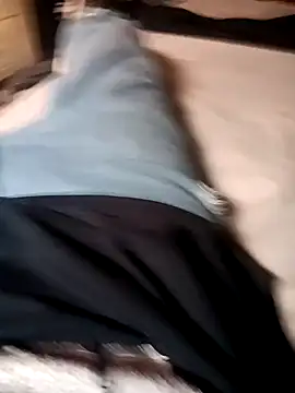 Snapshot of ySqmbVanbe chatting on October 29, 9:16 pm ySqmbVanbe online show from October 29, 9:16 pm