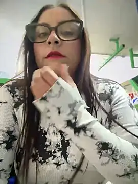 Snapshot of Sol_biglips chatting on January 11, 4:14 pm Sol biglips online show from January 11, 4:14 pm