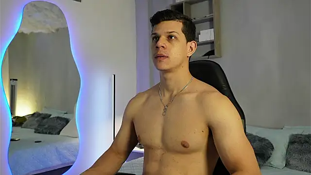 MarcoSullivan online show from March 6, 9:44 pm