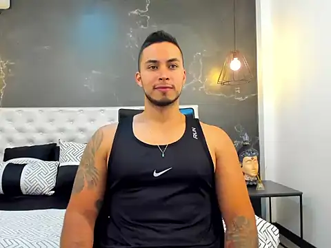 Juan muscle online show from November 9, 5:33 pm