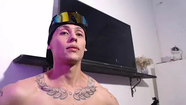 bix couples online show from November 8, 3:07 am