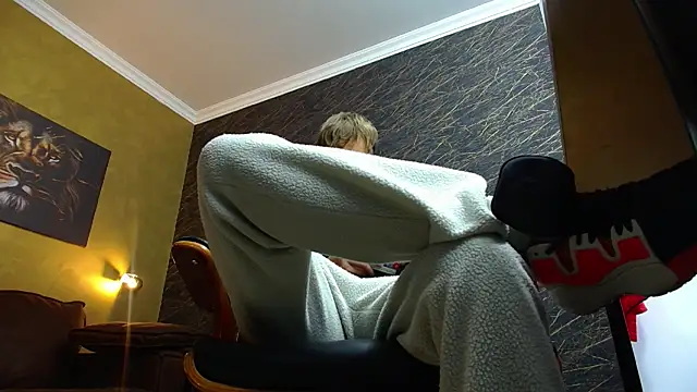 BrandonTate online show from November 20, 8:47 am