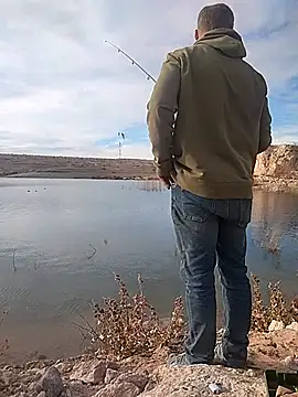 Snapshot of FloppyPickle4u chatting on February 12, 11:51 pm FloppyPickle4u online show from February 12, 11:51 pm