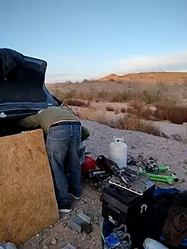 Snapshot of FloppyPickle4u chatting on March 4, 1:23 am FloppyPickle4u online show from March 4, 1:23 am