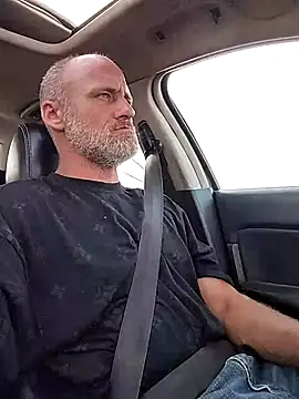 Snapshot of FloppyPickle4u chatting on March 20, 11:45 pm FloppyPickle4u online show from March 20, 11:45 pm