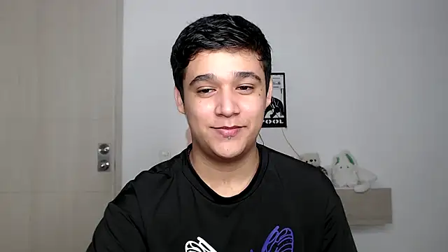 kaiine190 online show from October 26, 1:39 pm